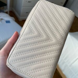 Source Unknown Cream Clutch